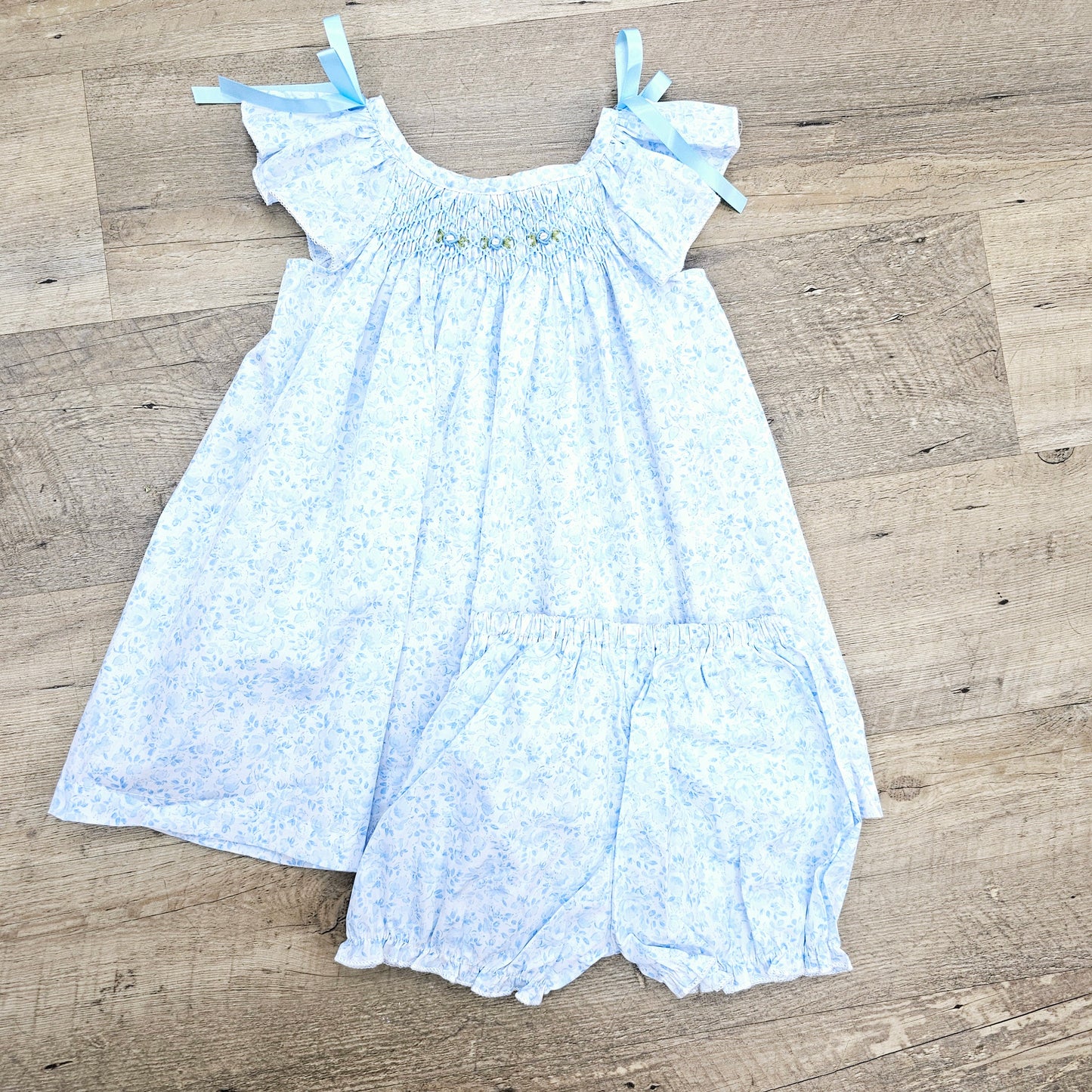 Blue & white Floral Smocked Dress Set