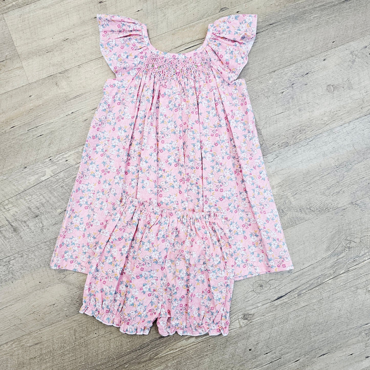 Smocked Set Floral