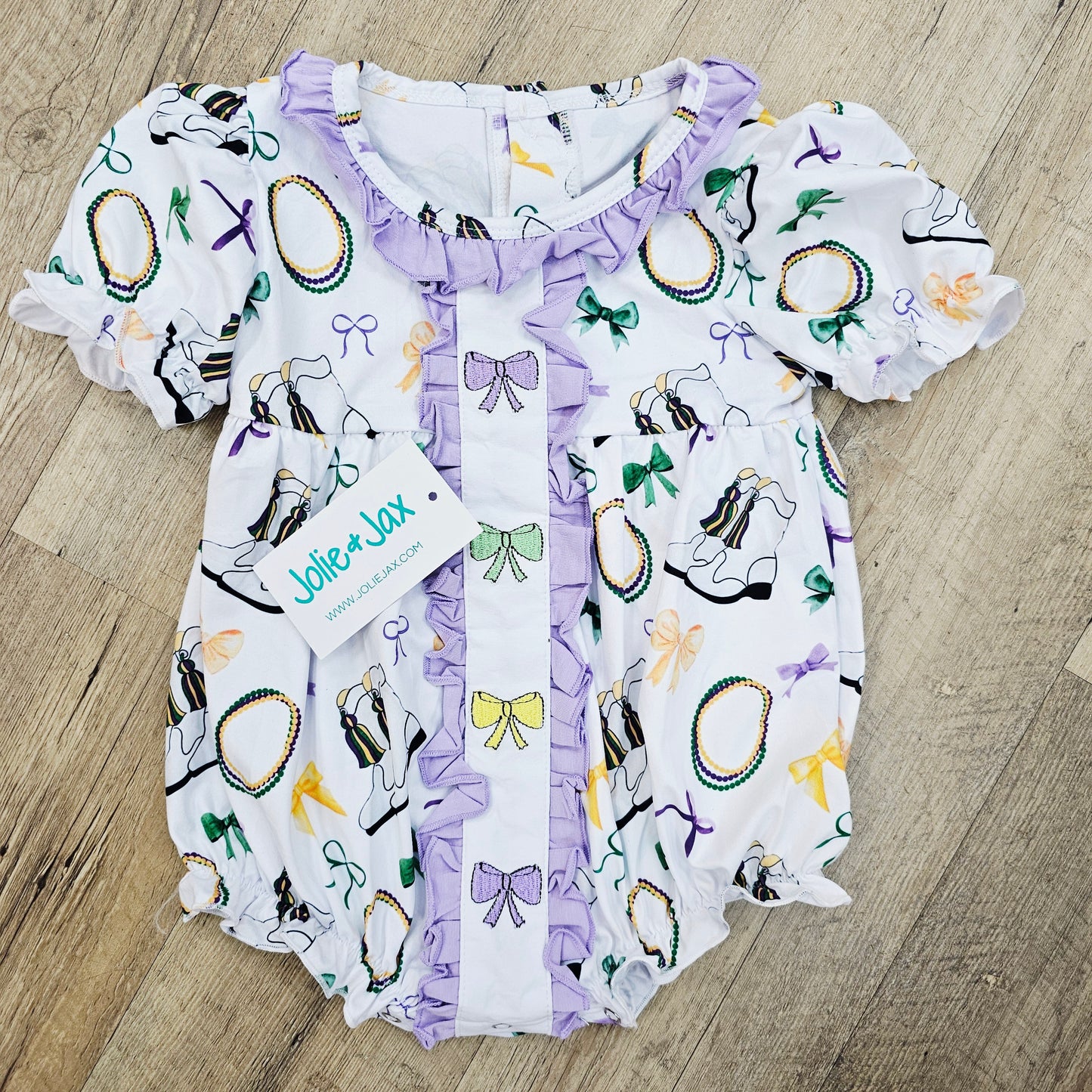 Boots and Bows Embroidered Bubble