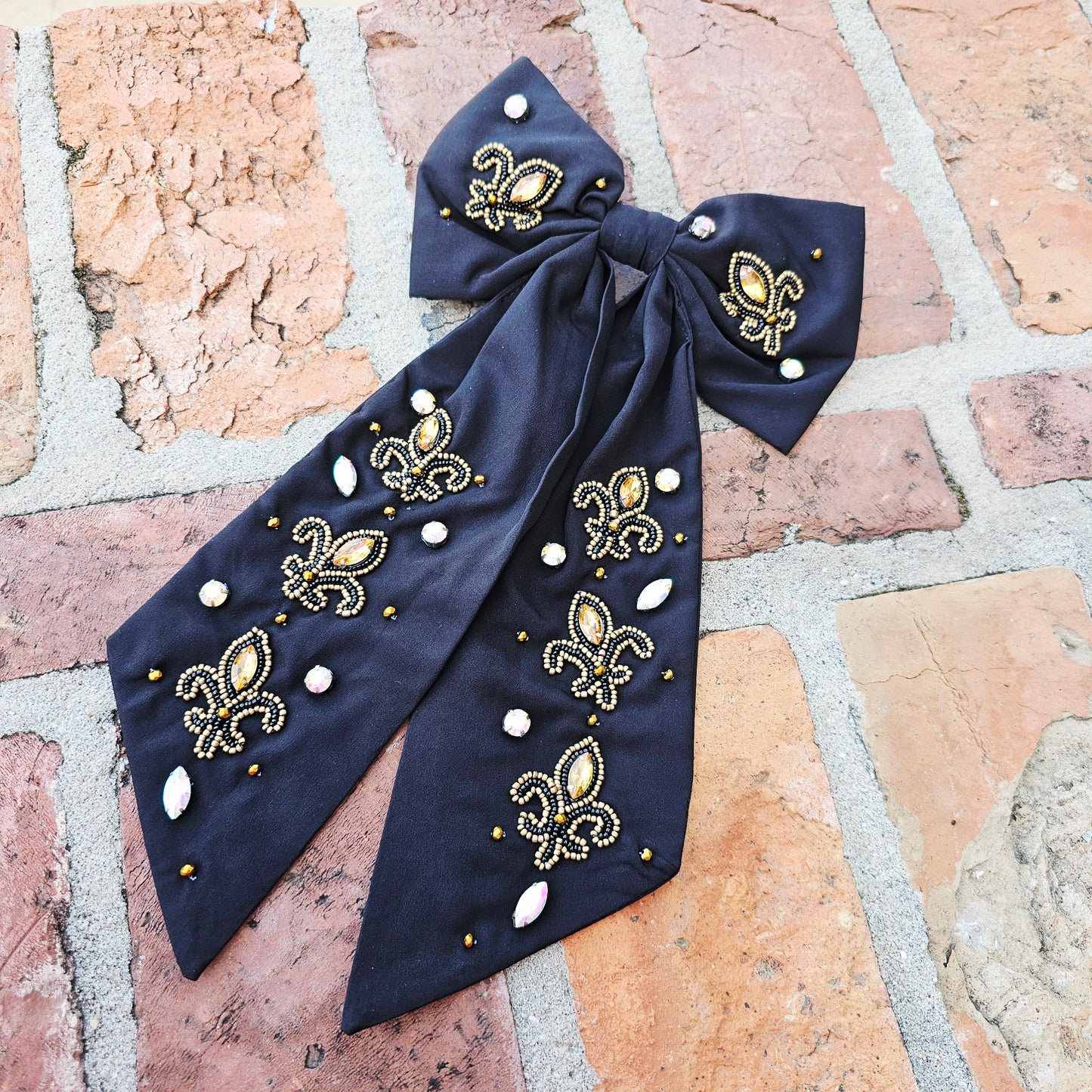 Fleur De Lis Beaded Bow