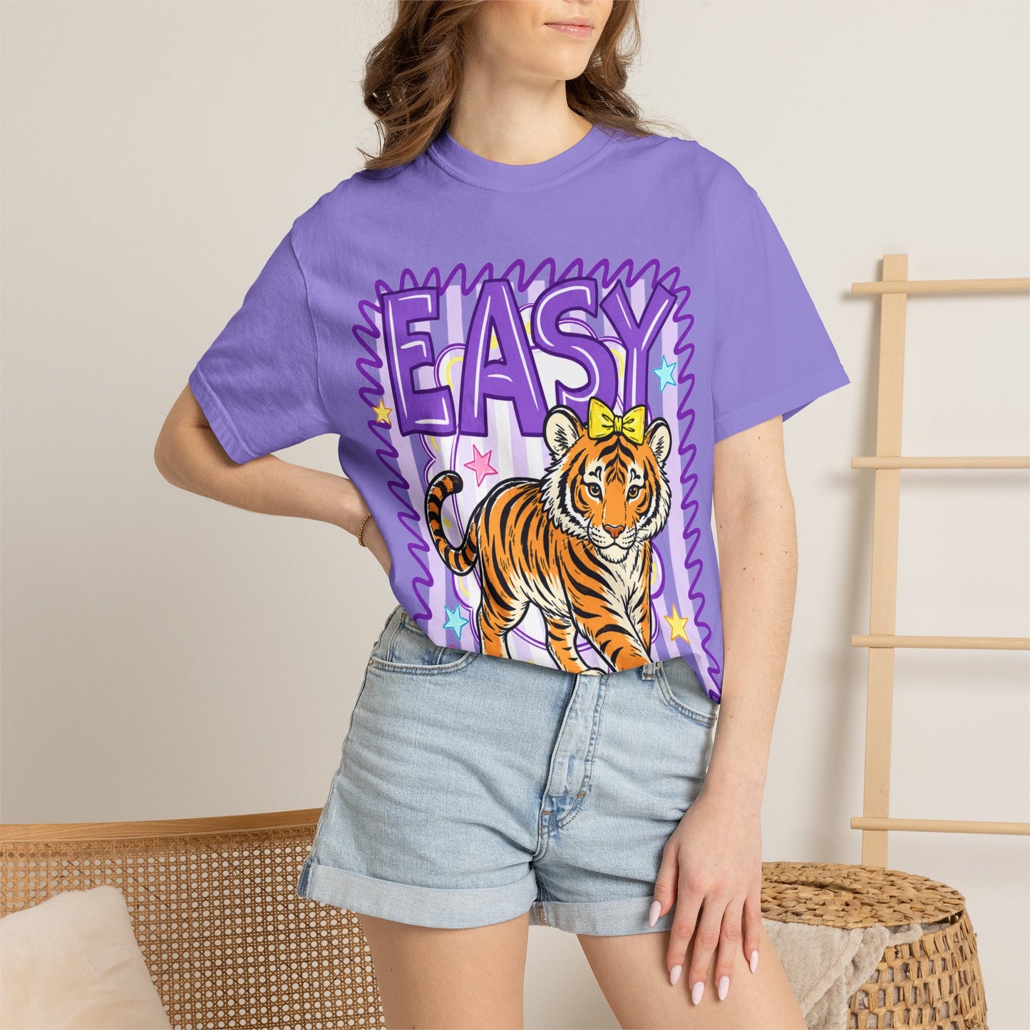 Easy Tiger T‑Shirt — Cute Retro Tiger Graphic Tee