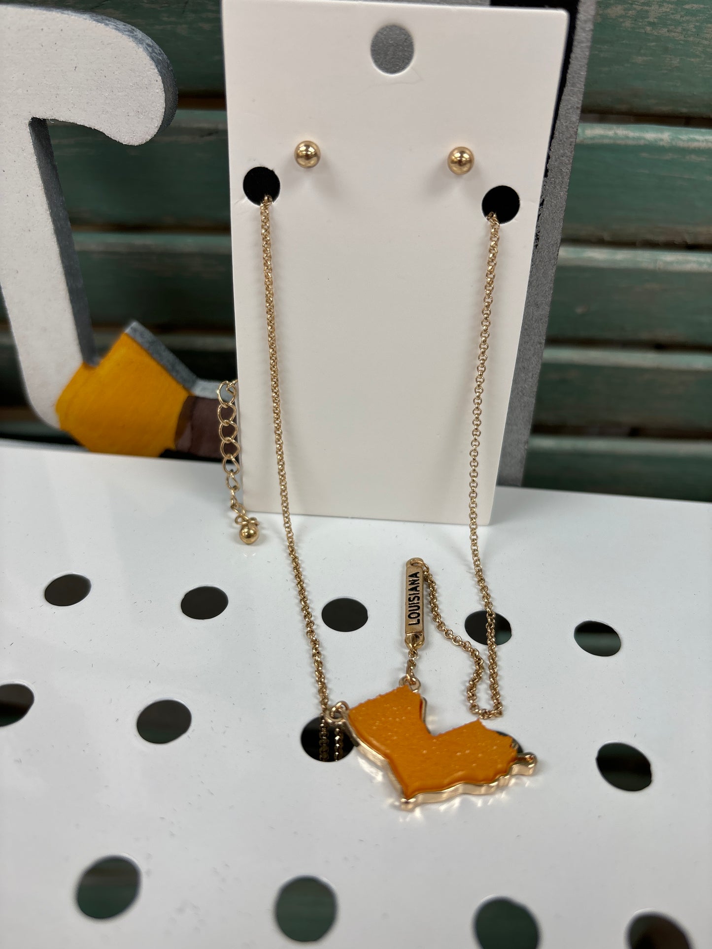 Louisiana post and necklace earrings