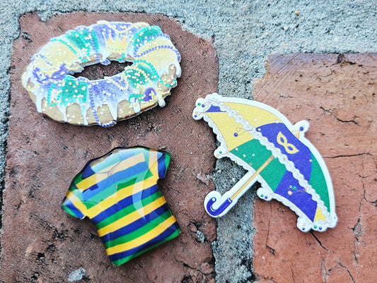 Mardi Gras magnets, umbrella, King Cake, Tee shirt, New Orleans, Mandeville