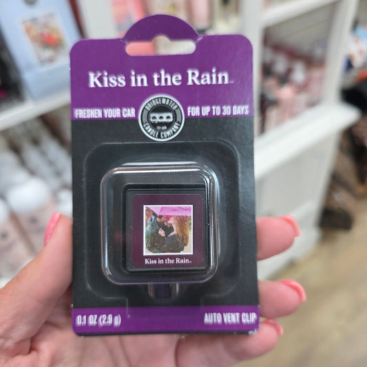 Kiss in The Rain Auto Vent Clip