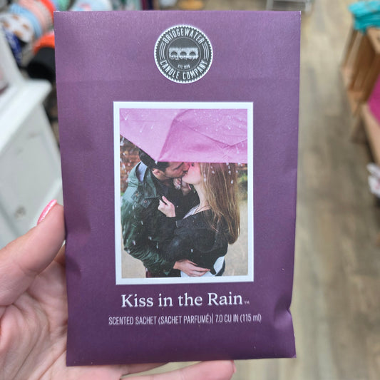 Kiss in The Rain Sachet